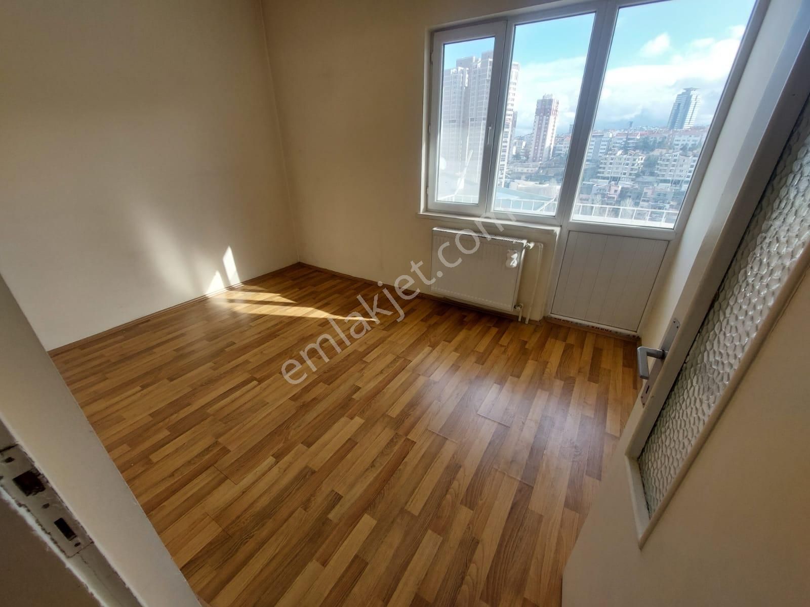 Göral Emlaktan Dikmen Caddesi Üzerinde 3+1 Ara Kat Yapılı Ön Cephe - Görsel 8