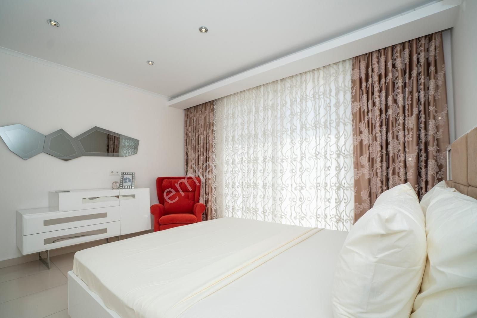 Summer Home'dan Satılık 2+1 Eşyalı Dubleks Daire - Görsel 14