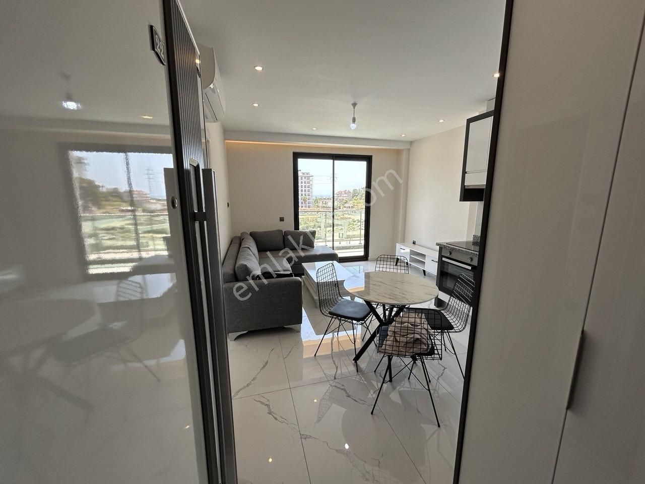 Avsallarda Satılık 1+1 Eşyalı Daire - Görsel 2