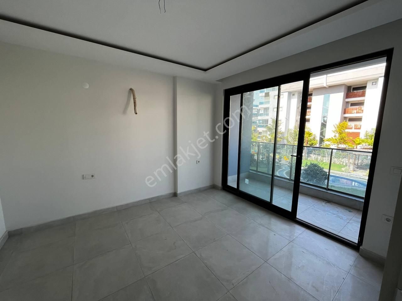 Kargıcakta Satılık 1+1 Boş Daire - Görsel 24