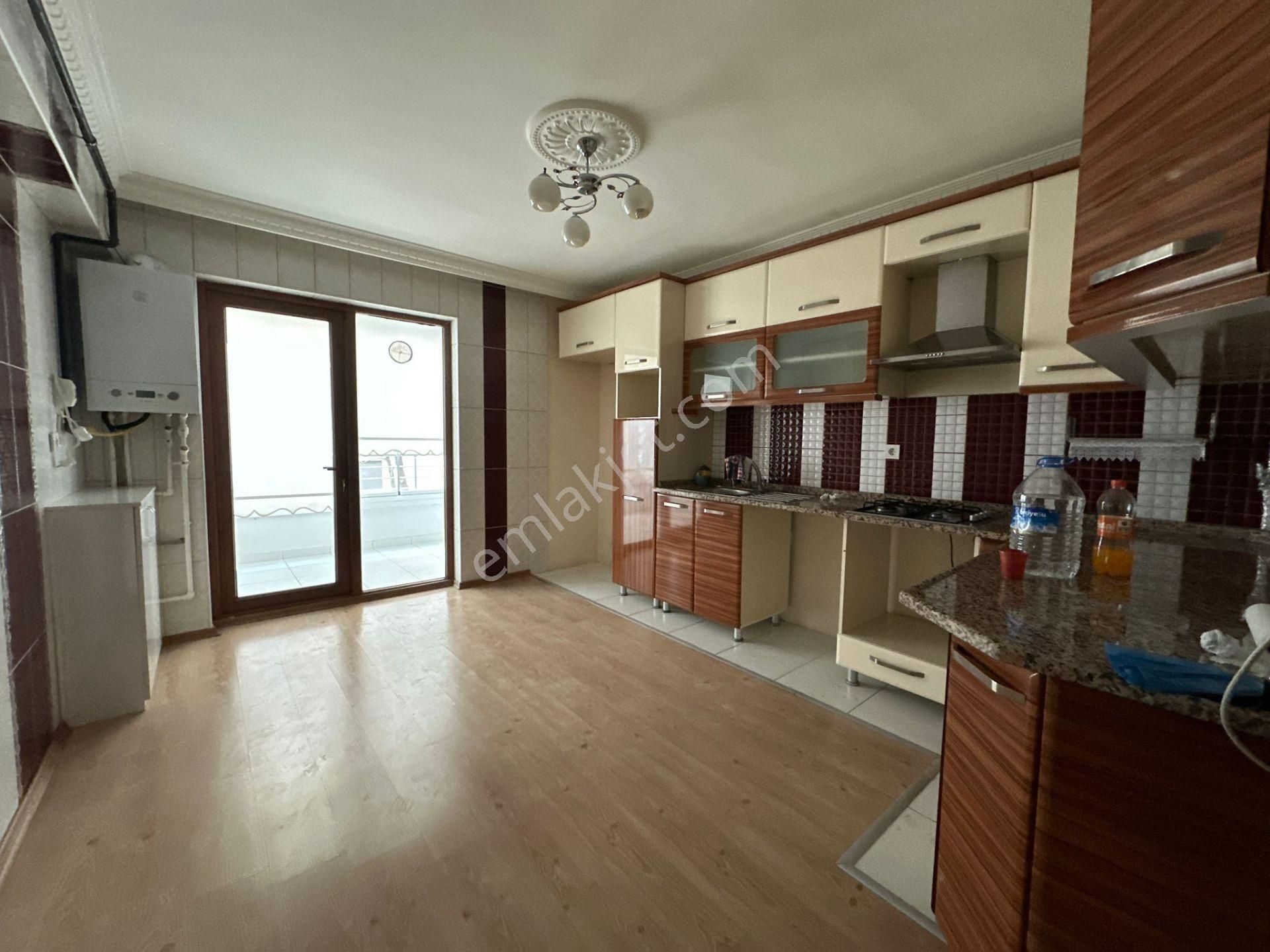 Altındağ - Karapürçek Mahallesi Muradiye Lisesi Yak. Full Yapılı, Altı Dolu 3+1 Satılık Daire !!! - Görsel 6