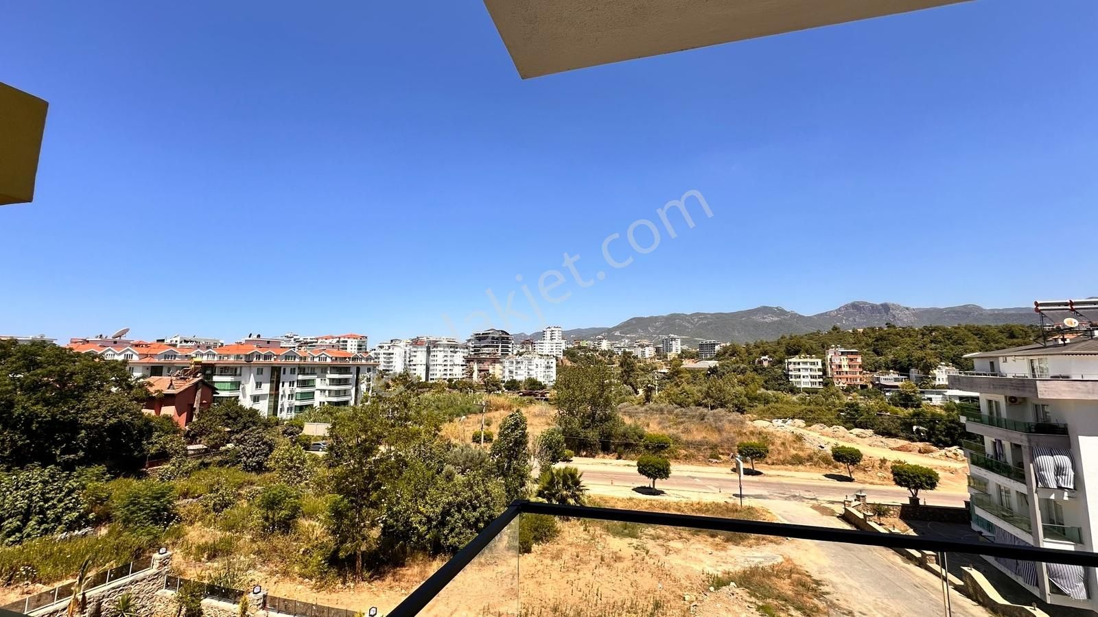 Kestelde Satılık 1+1 Boş Daire - Görsel 21