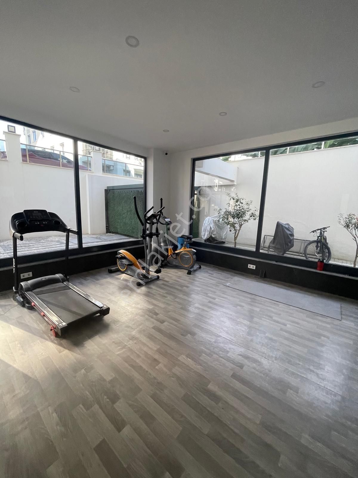 Mahmutlarda Satılık 1+1 Eşyalı Daire - Görsel 15
