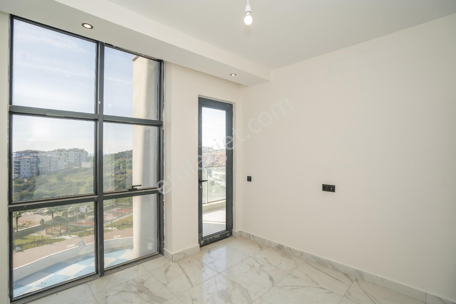 Summer Home'dan Satılık 1+1 Boş Daire - Görsel 9