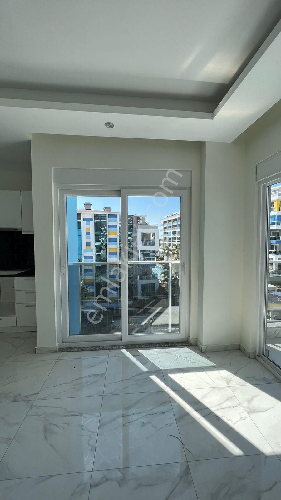 Kestelde Satılık 1+1 Boş Daire - Görsel 18