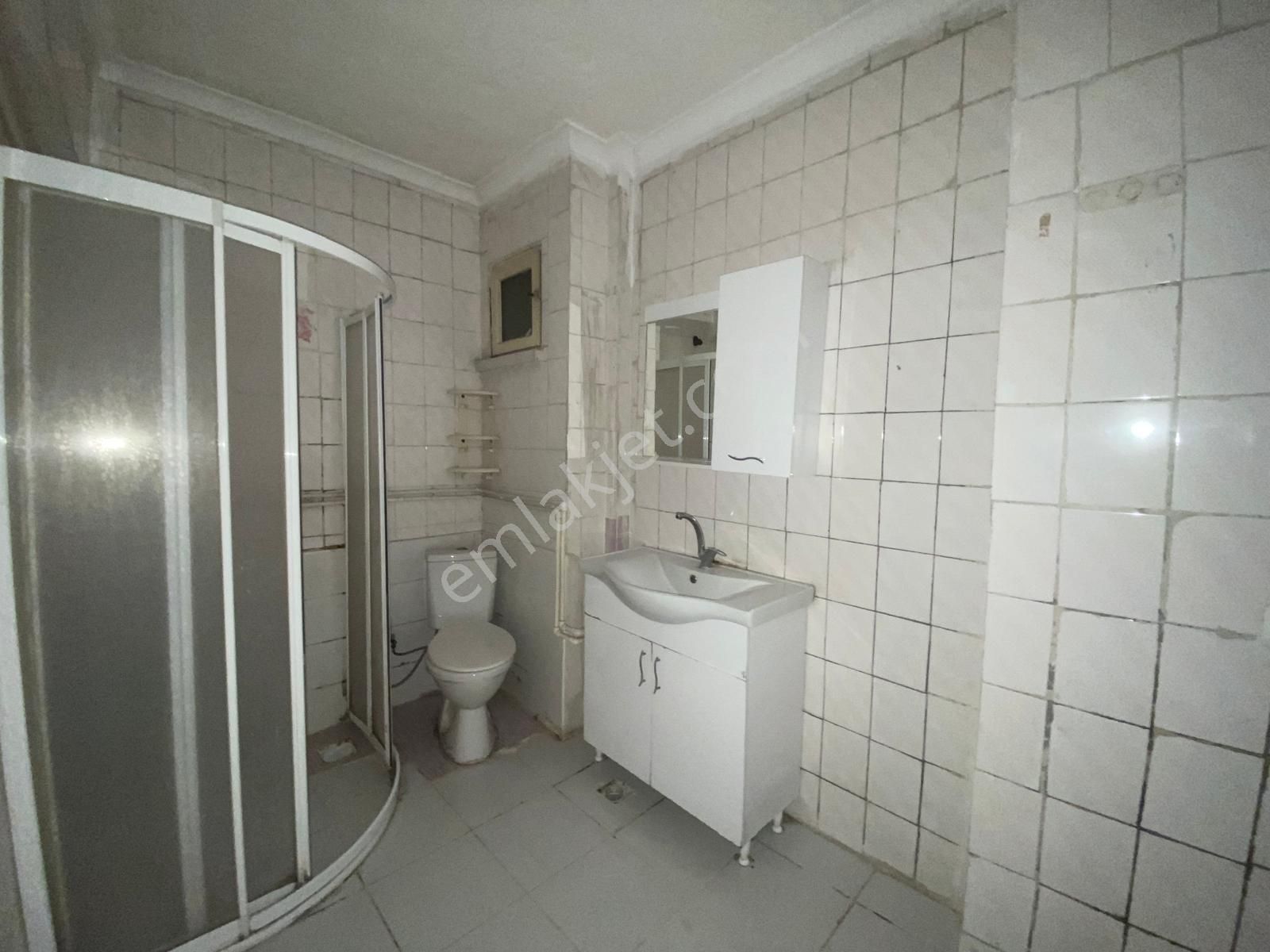 Koza Emlaktan Plevne Mahalesinde Cadde Üzerinde Ara Katta Geniş 3+1 Satılık Daire - Görsel 35