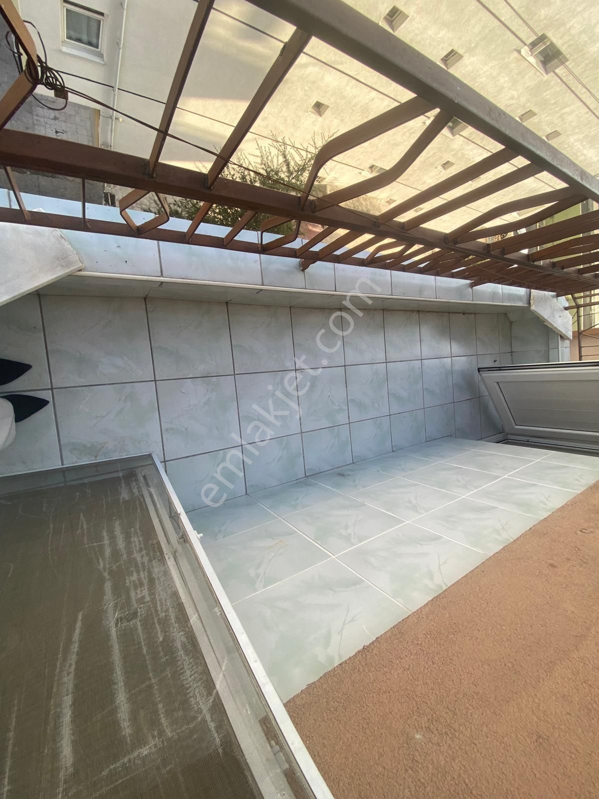 Koza Emlaktan Plevne Mahalesinde Cadde Üzerinde Ara Katta Geniş 3+1 Satılık Daire - Görsel 20