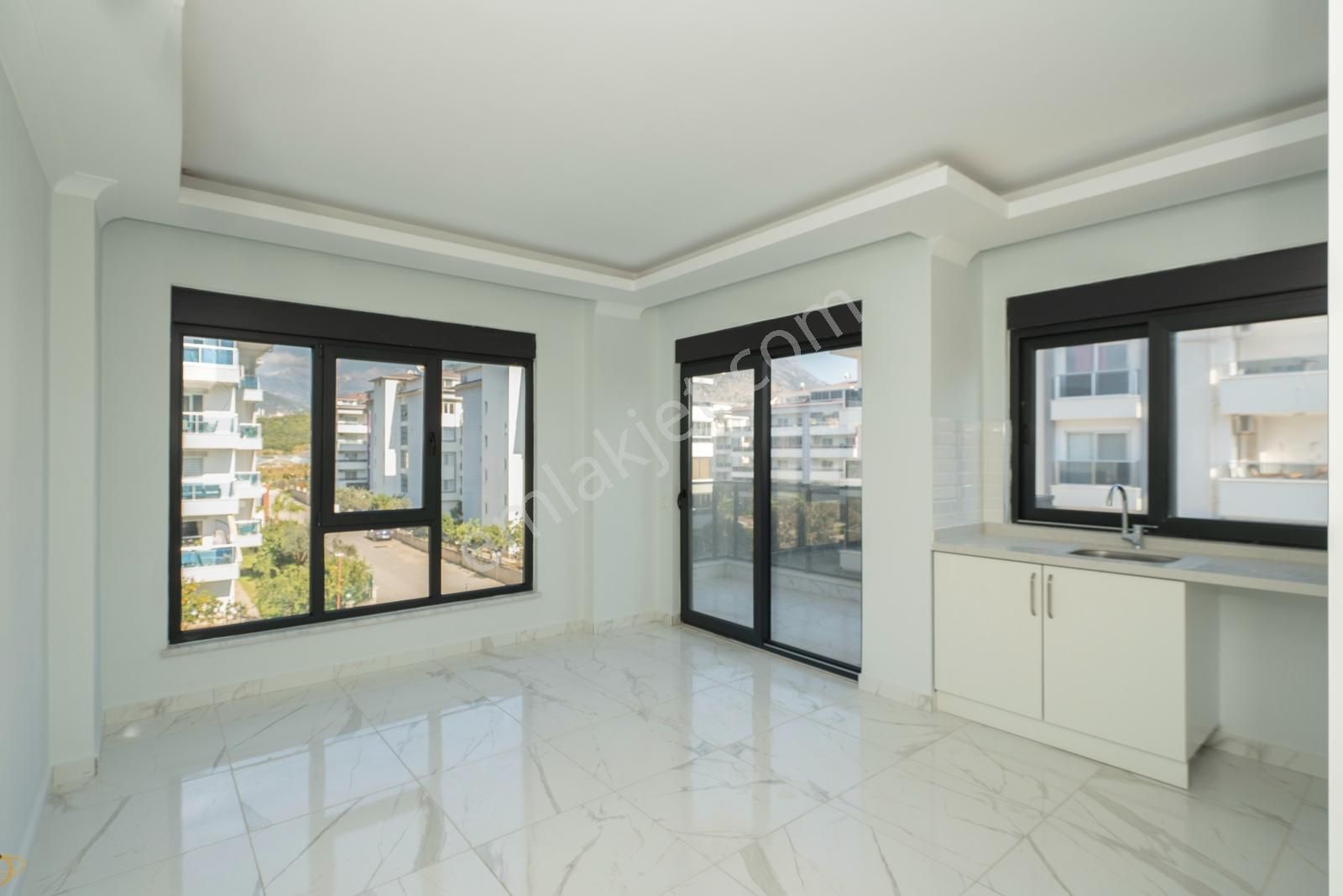 Kestelde Satılık 1+1 Boş Daire - Görsel 6