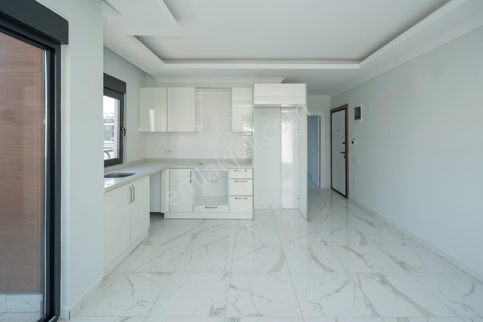 Kestelde Satılık 1+1 Boş Daire - Görsel 13