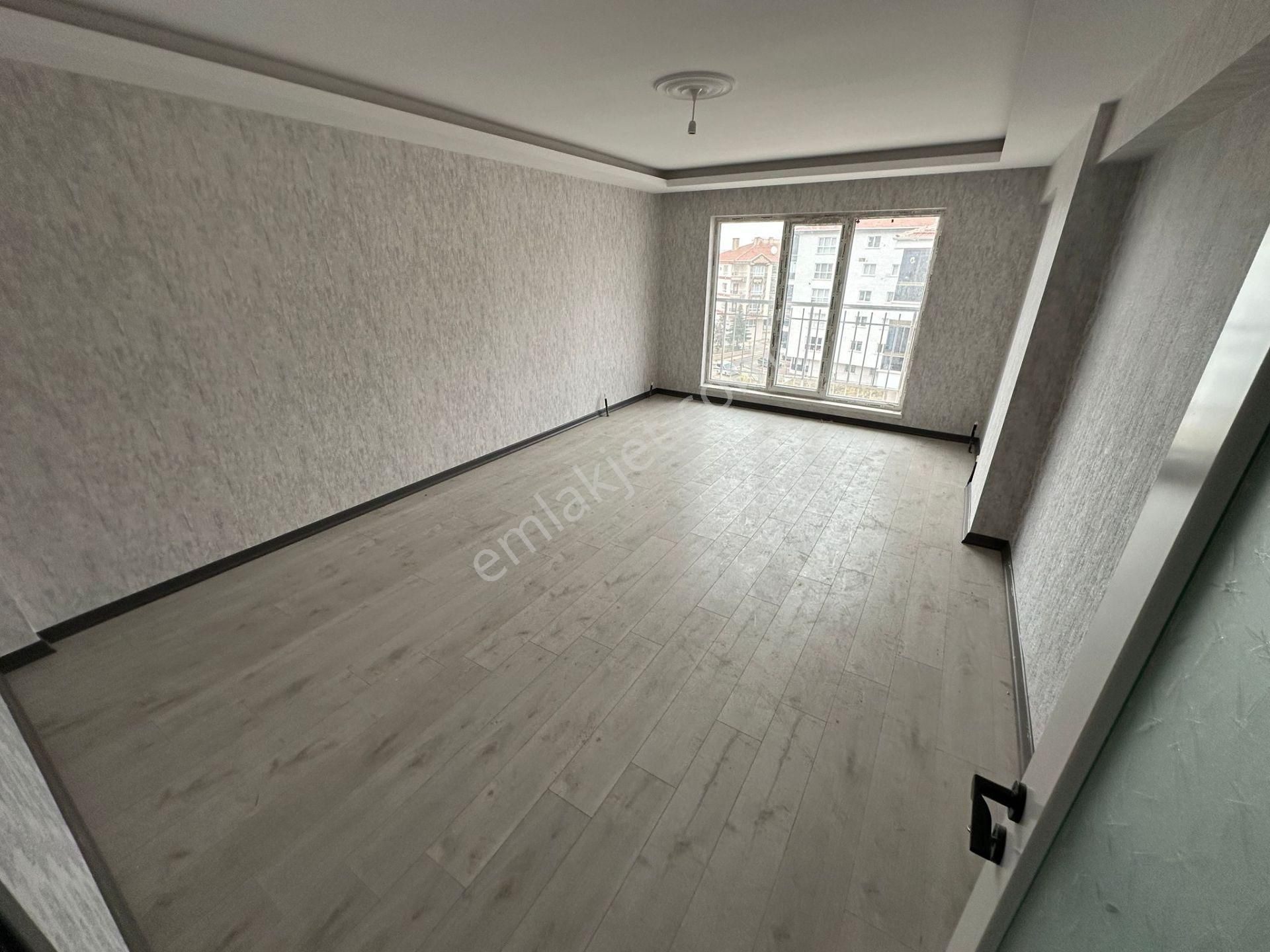 Mamak - Başak Mah. Semt Polikliniği Yak. Giyinme Odalı 3+1 Satılık Sıfır Daire !! - Görsel 2