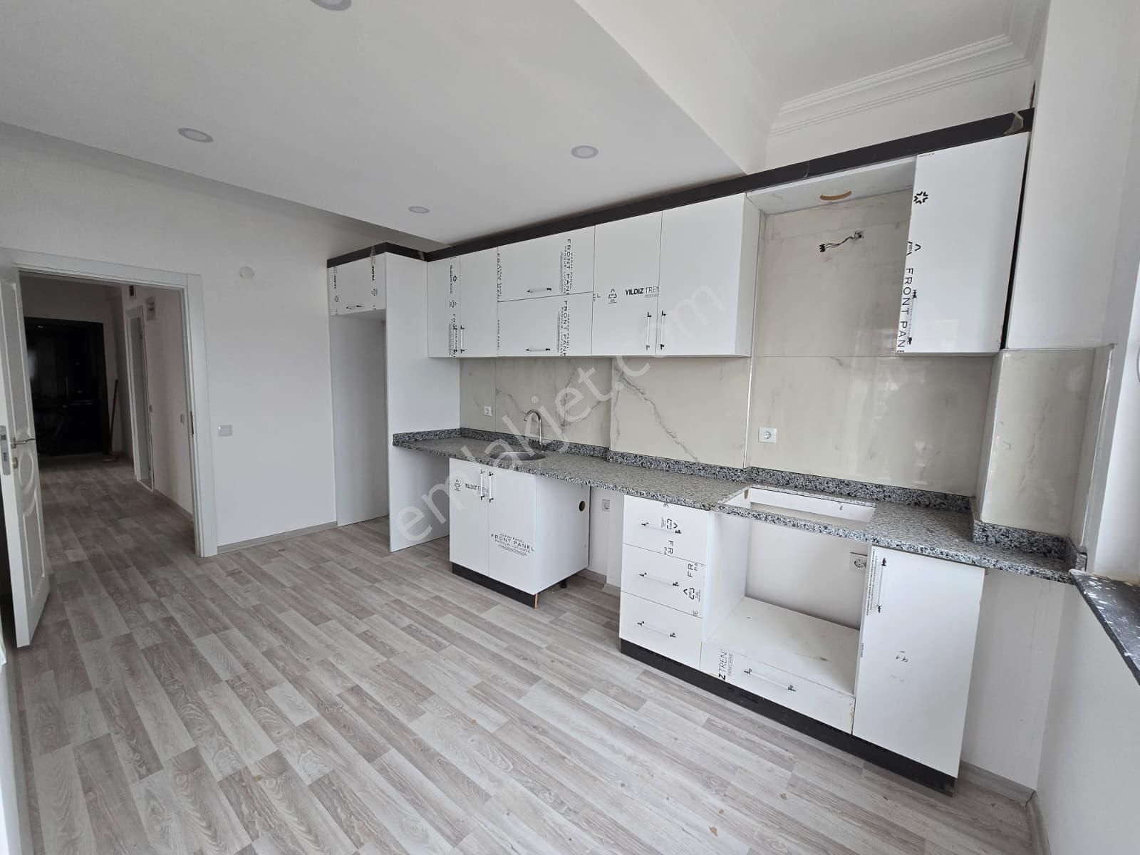 Çankaya'da 2+1 Geniş Sıfır Şehir Hastanesine Yakın - Görsel 2