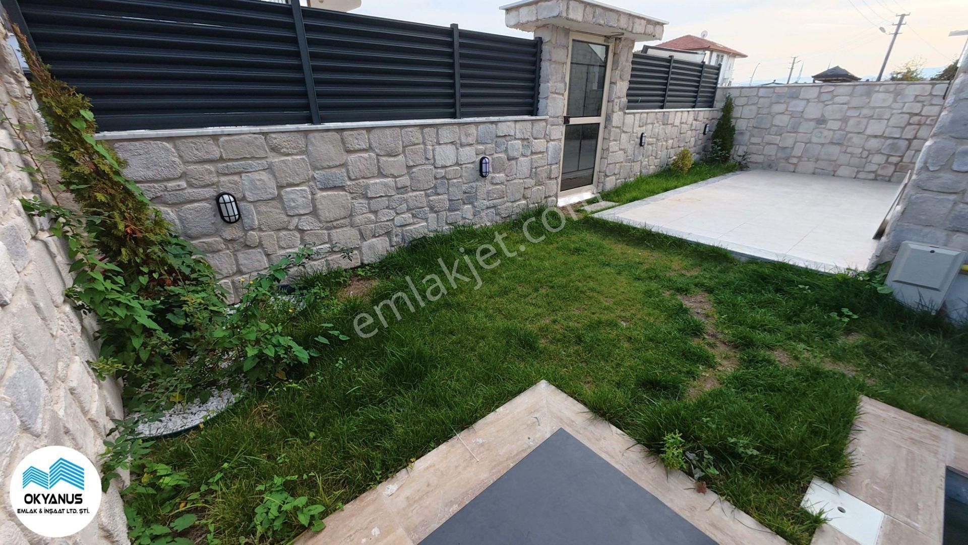 Kocaali De Yalı Mah De Deniz Gören Havuzlu Taş Detaylı 3+1 Villa - Görsel 10