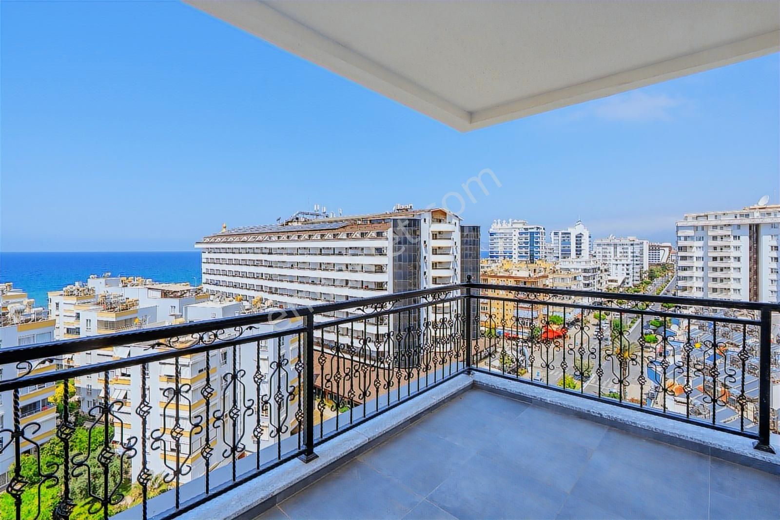 Alanya Mahmutlarda Satılık 2+1 Deniz Manzaralı Boş Daire - Görsel 23