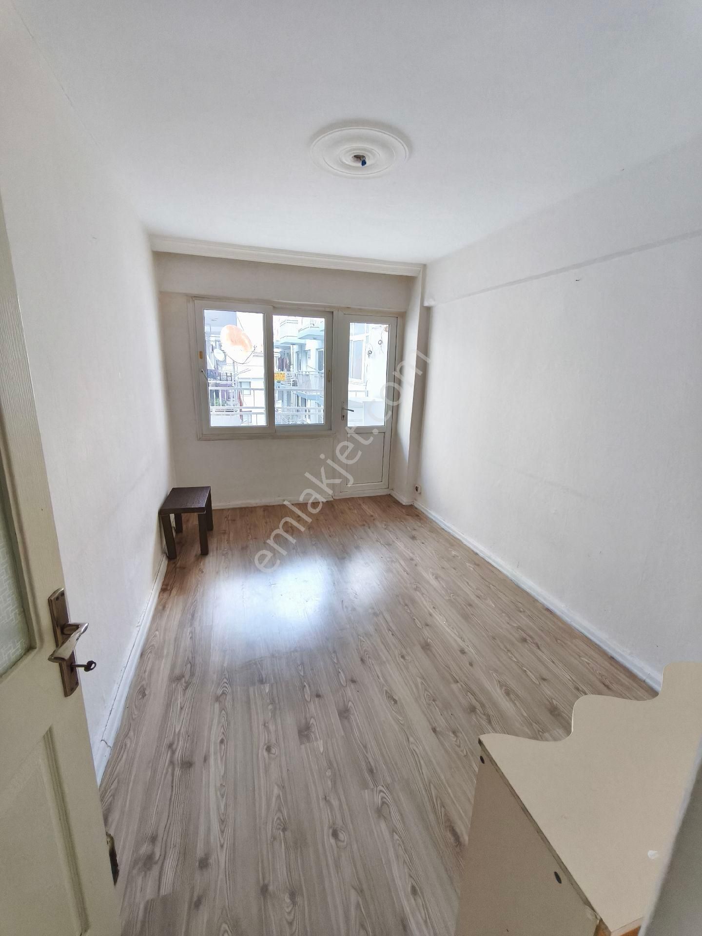 Yeşilyurt Merkezde İzmirspor Metro 10 Dk 3+1 4.kat Arakat - Görsel 6