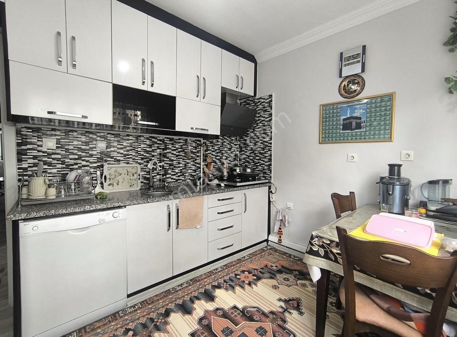 Denizli Sırakapılar Mahallesi Devlet Hast. Karşısı 3+1 Satılık - Görsel 4