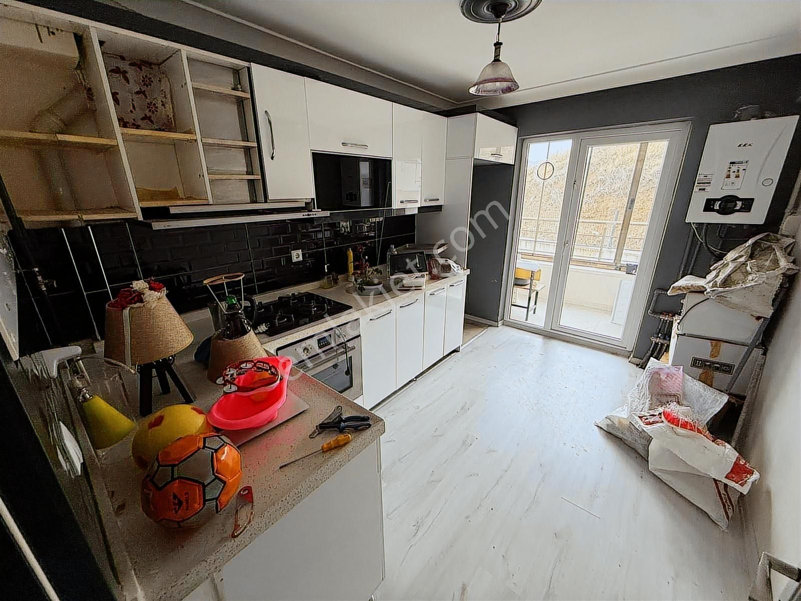 ꧁▇yılmaz'dan▇꧂yeni Binada Geniş M2 Full Yapılı Kilerli 3+1 Daire