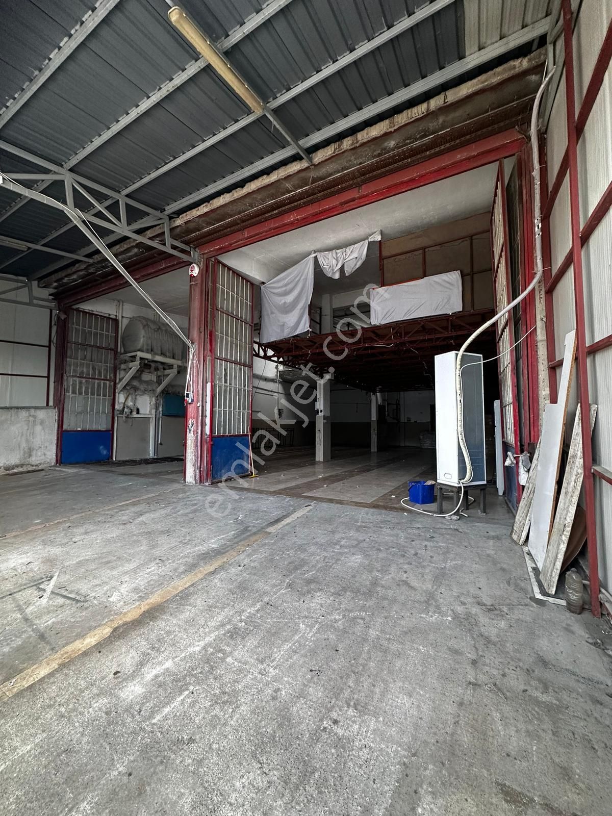 Otosansitte Kiralık Masrafsızsız Temiz Dükkan