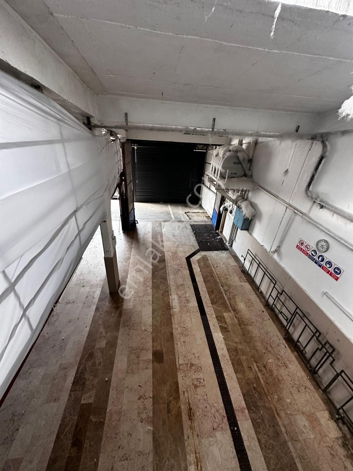 Otosansitte Kiralık Masrafsızsız Temiz Dükkan - Görsel 10