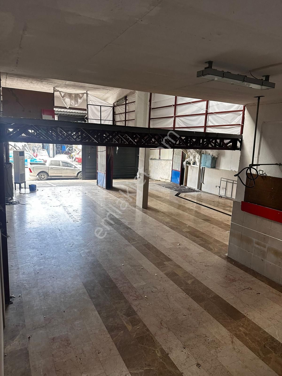 Otosansitte Kiralık Masrafsızsız Temiz Dükkan - Görsel 7