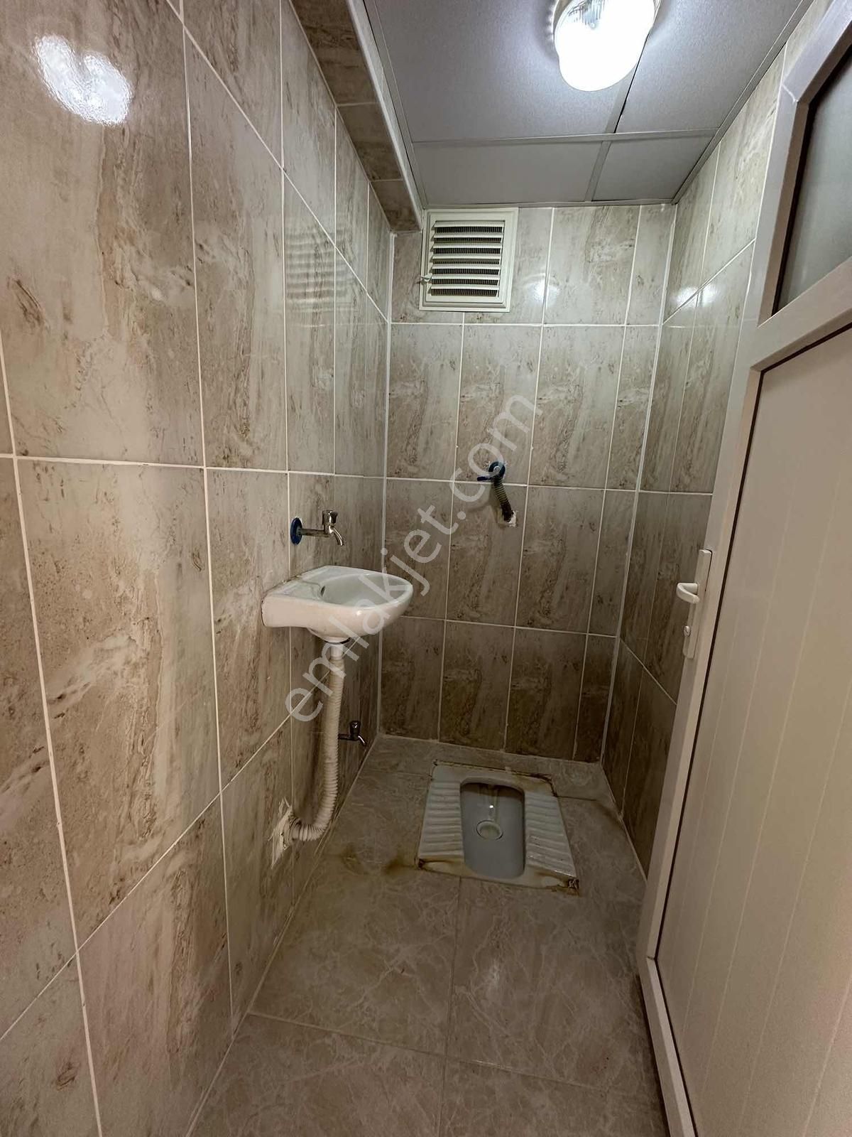 Ana Cadde Üstü Kiralık Merkezi Konum - Görsel 15