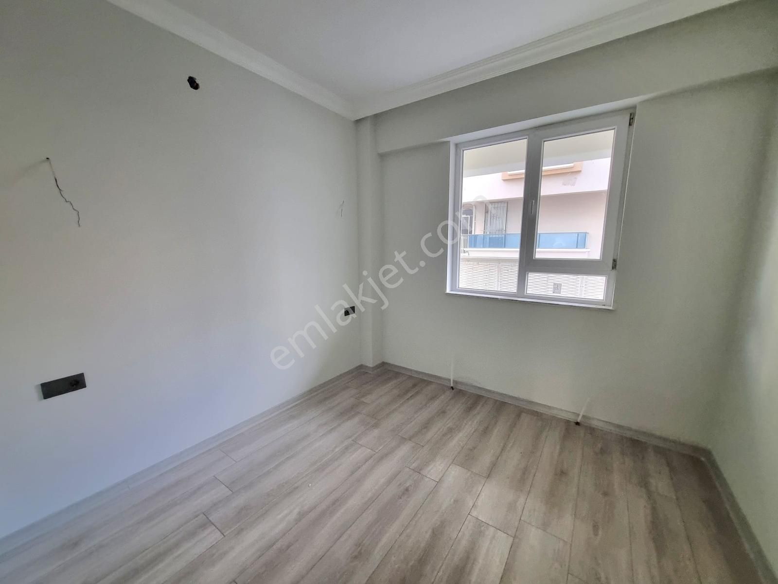 Yenikent Satılık 3+1 Park Cepheli Yüksek Giriş Kat Uygun Daire - Görsel 7