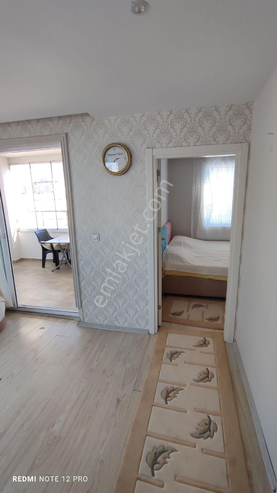 Çarkıparede Stadyuma Yakın 1+1 Ful Eşyalı Kiralık Daire - Görsel 8