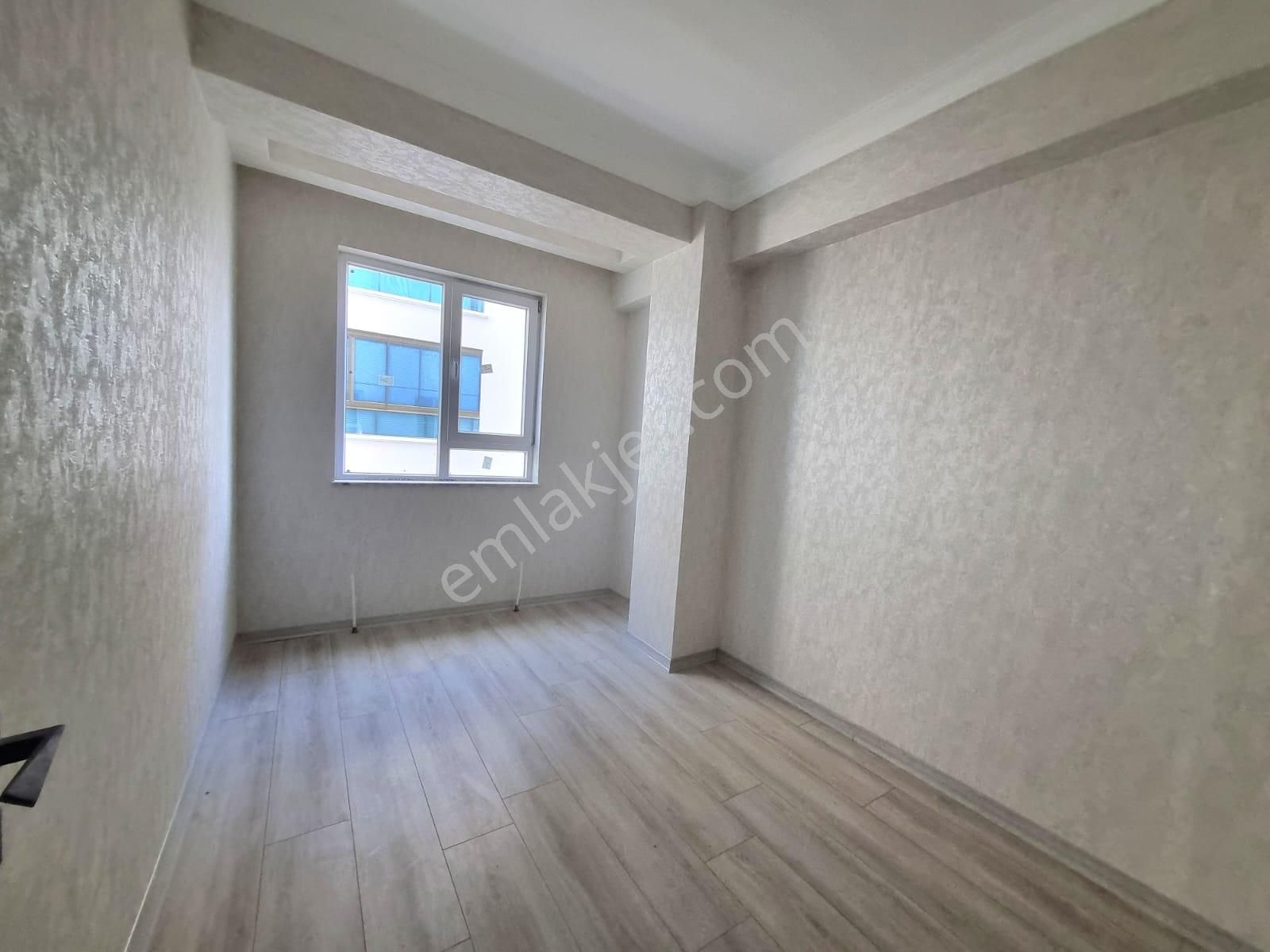 Yenikent Satılık 3+1 Park Cepheli Lüks Geniş Daire - Görsel 6