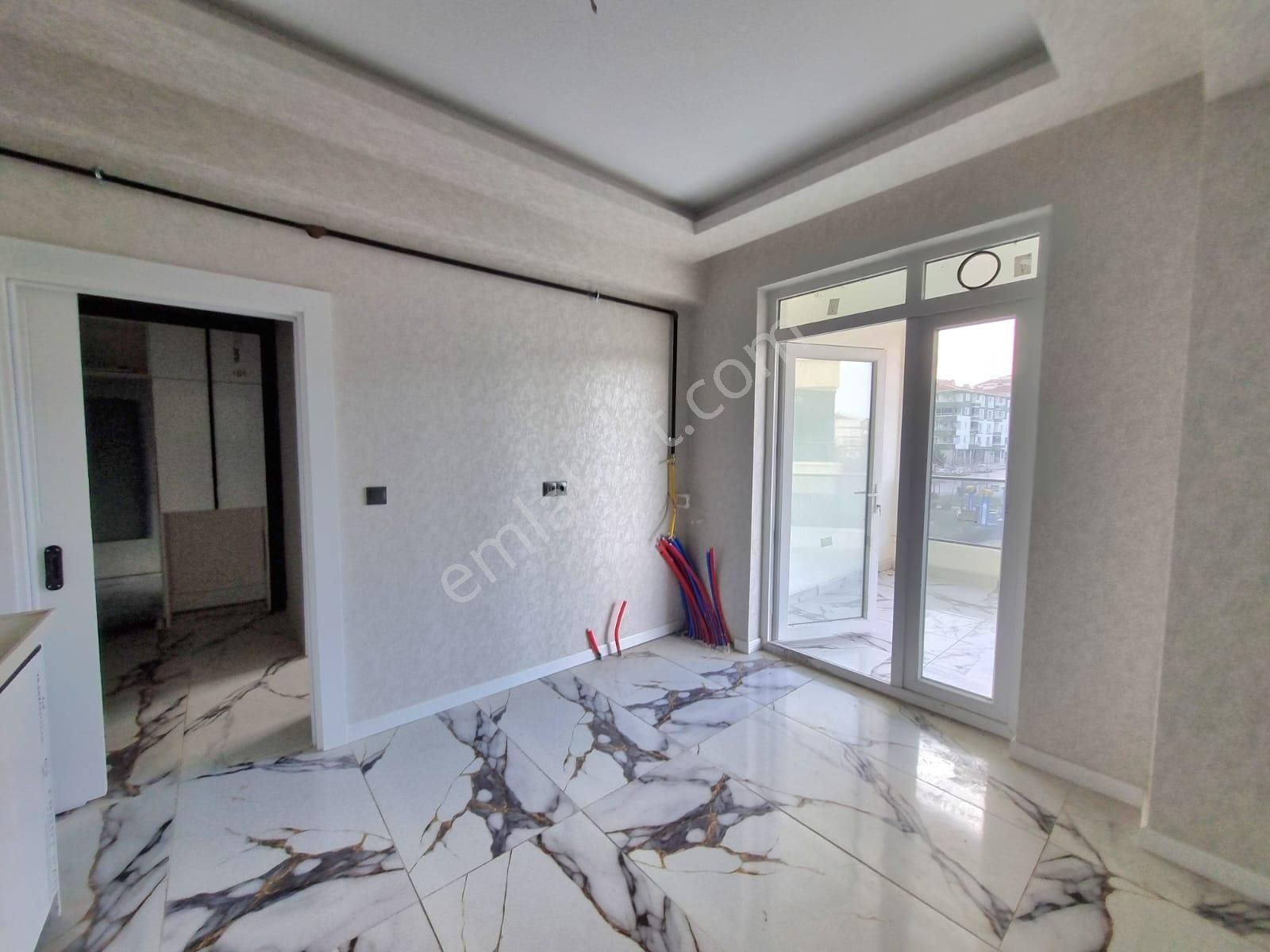 Yenikent Satılık 3+1 Park Cepheli Lüks Geniş Daire - Görsel 20