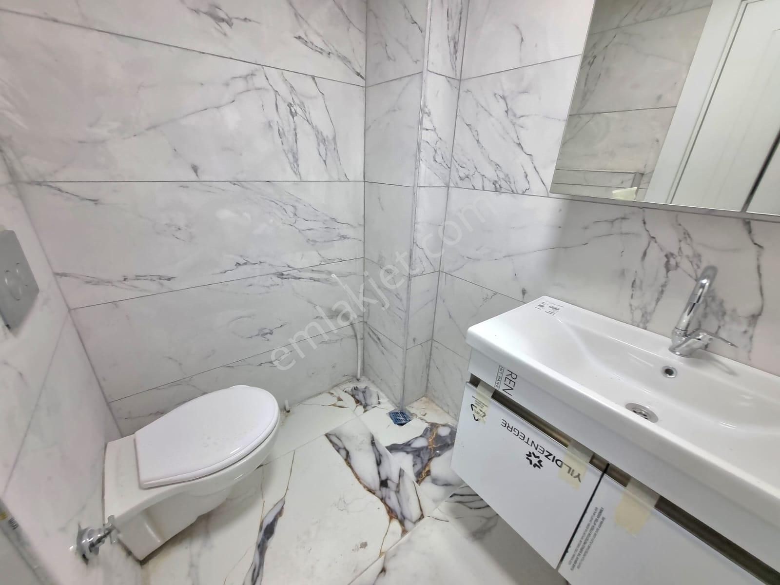 Yenikent Satılık 3+1 Park Cepheli Lüks Geniş Daire - Görsel 30