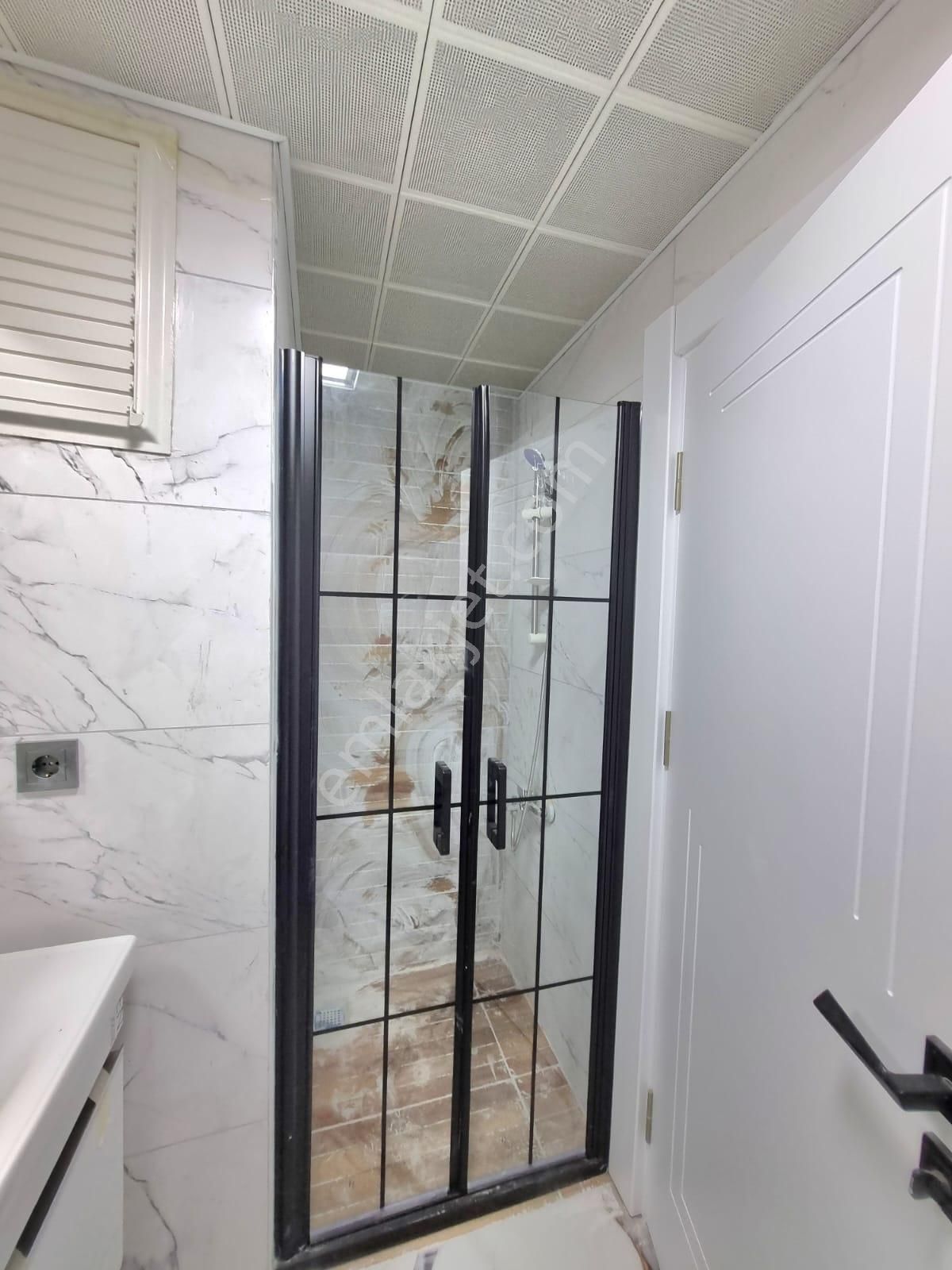 Yenikent Satılık 3+1 Park Cepheli Lüks Geniş Daire - Görsel 32