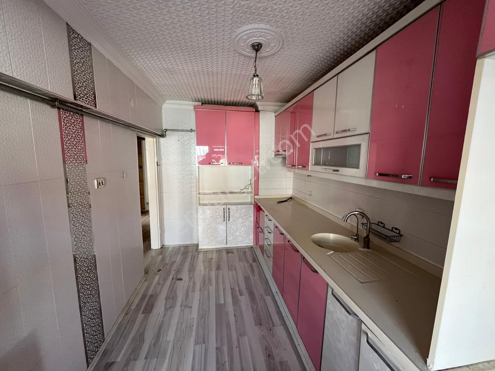 Sincan Plevne Mahallesinde 3+1 Harika Konumda Kiralık Daire