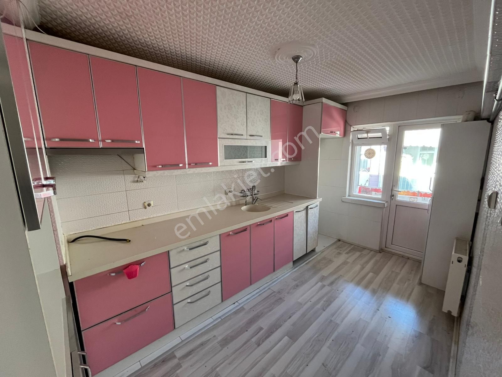 Sincan Plevne Mahallesinde 3+1 Harika Konumda Kiralık Daire - Görsel 4