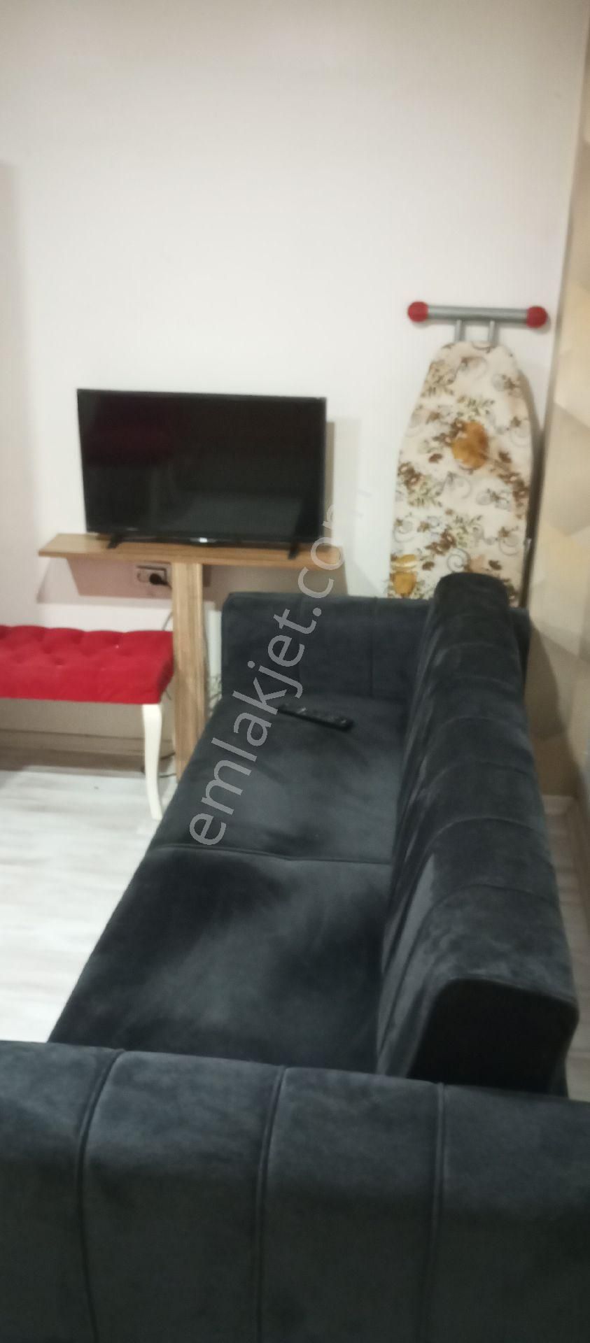 Yeşilyurt Mahallesinde Merkezi Lokasyonda 1+1 Eşyalı Kiralık Daire - Görsel 5