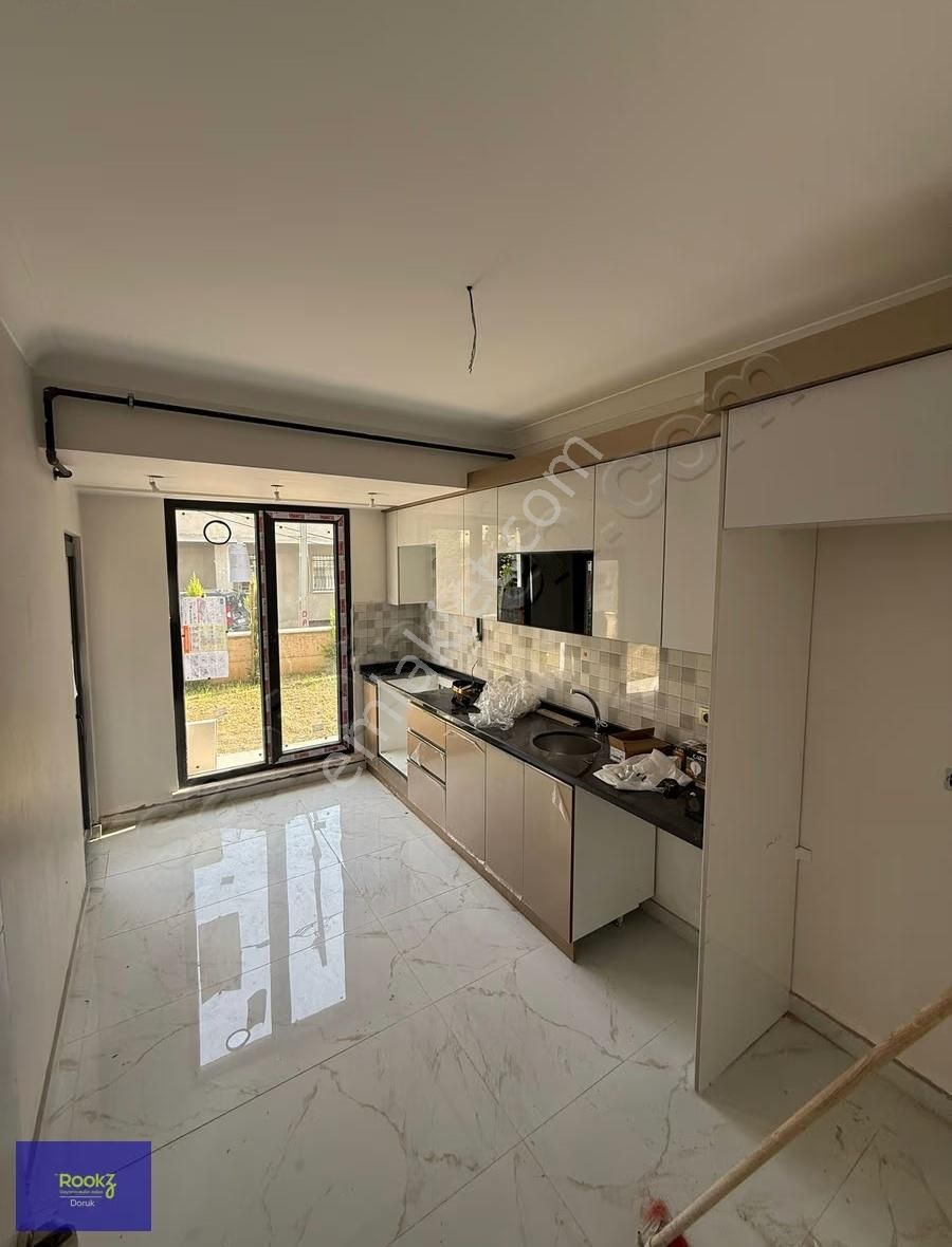 Rookzdoruk'dan Velibaba'da Şehir Orman Manzaralı Sıfır 3+1 Daire - Görsel 4
