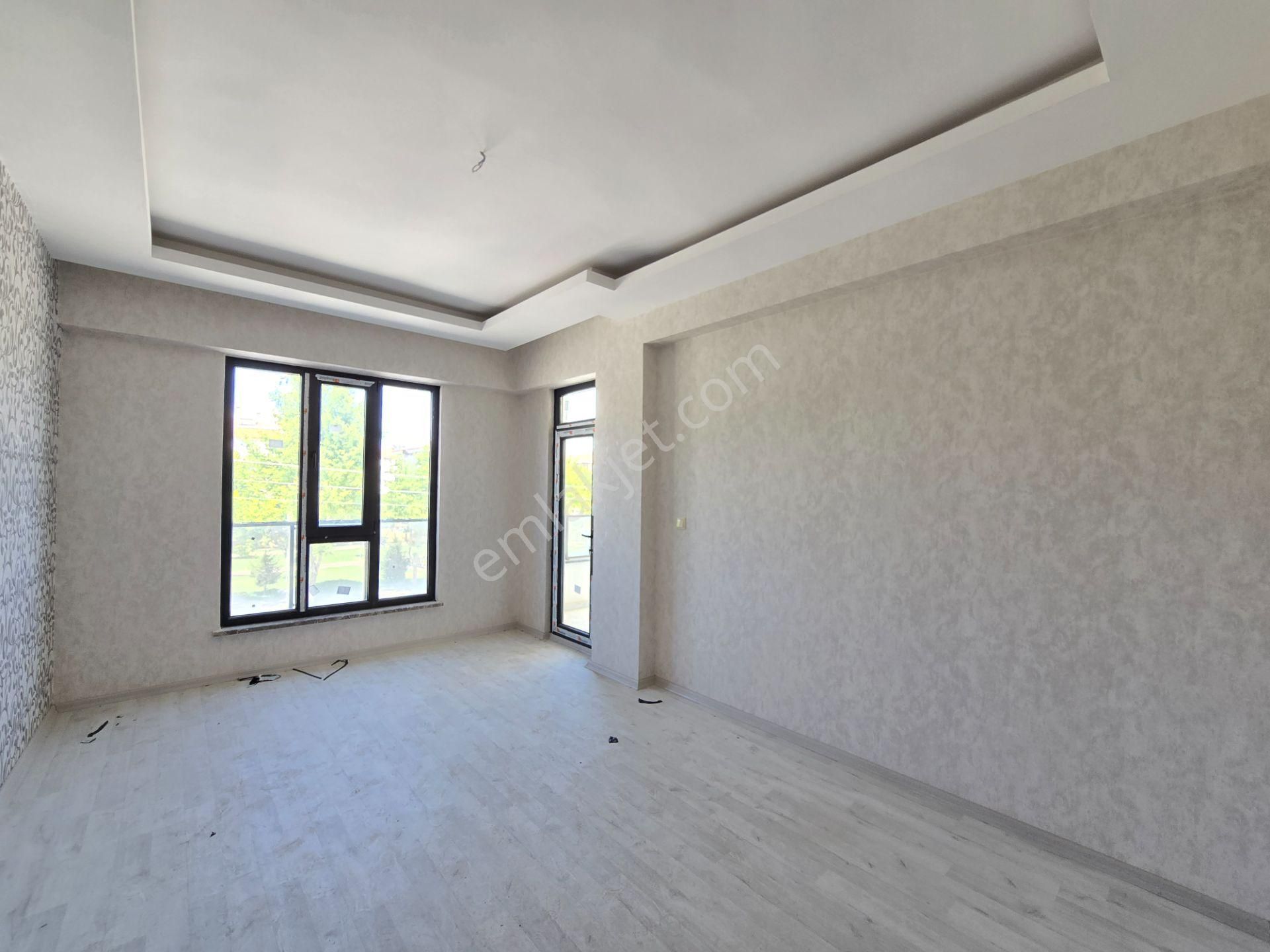 İşyapar Gayrimenkulden Abdulhamid Han Caddesine Yakın 3+1 Daire - Görsel 23