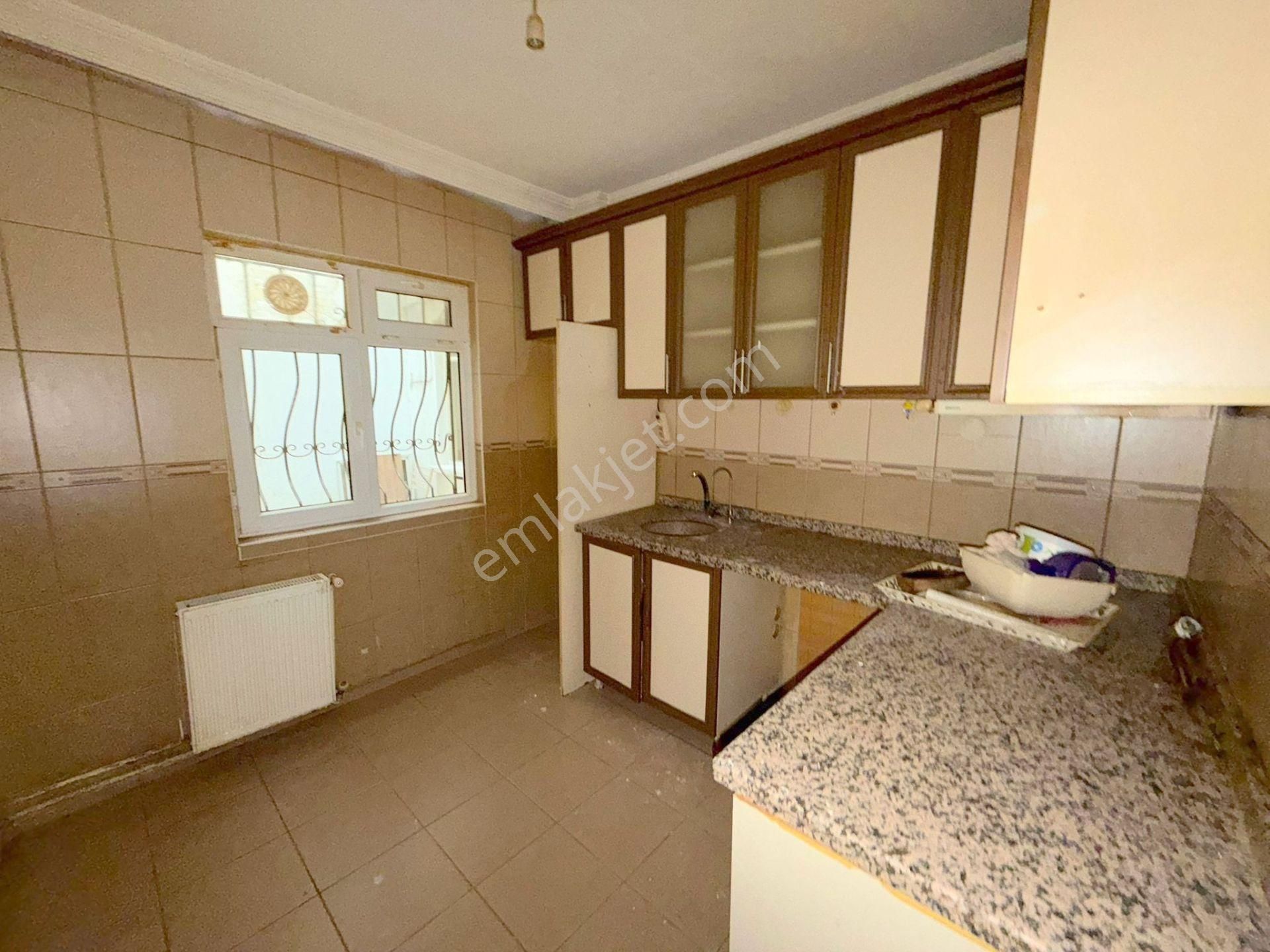 Şafak'tan Danışment'te 3+1 Yüksek Giriş Güney Cephe Yapılı Daire - Görsel 6