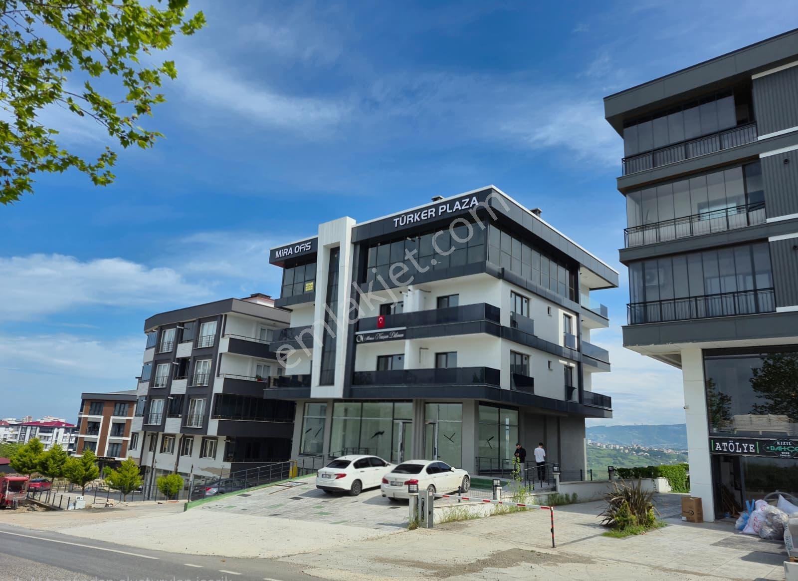 Yağmur Emlak'tan Türker Plaza'da Satılık 1+1 Ofis Katları - Görsel 2