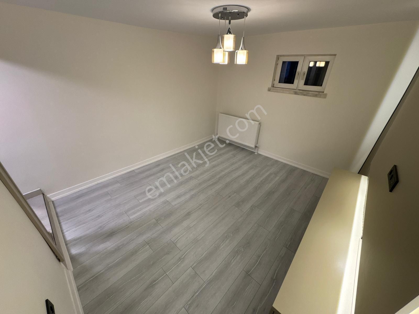 Batıkent İlkyerleşim'de Özel Mimari Tasarım 5+1 Satılık Müstakil - Görsel 2