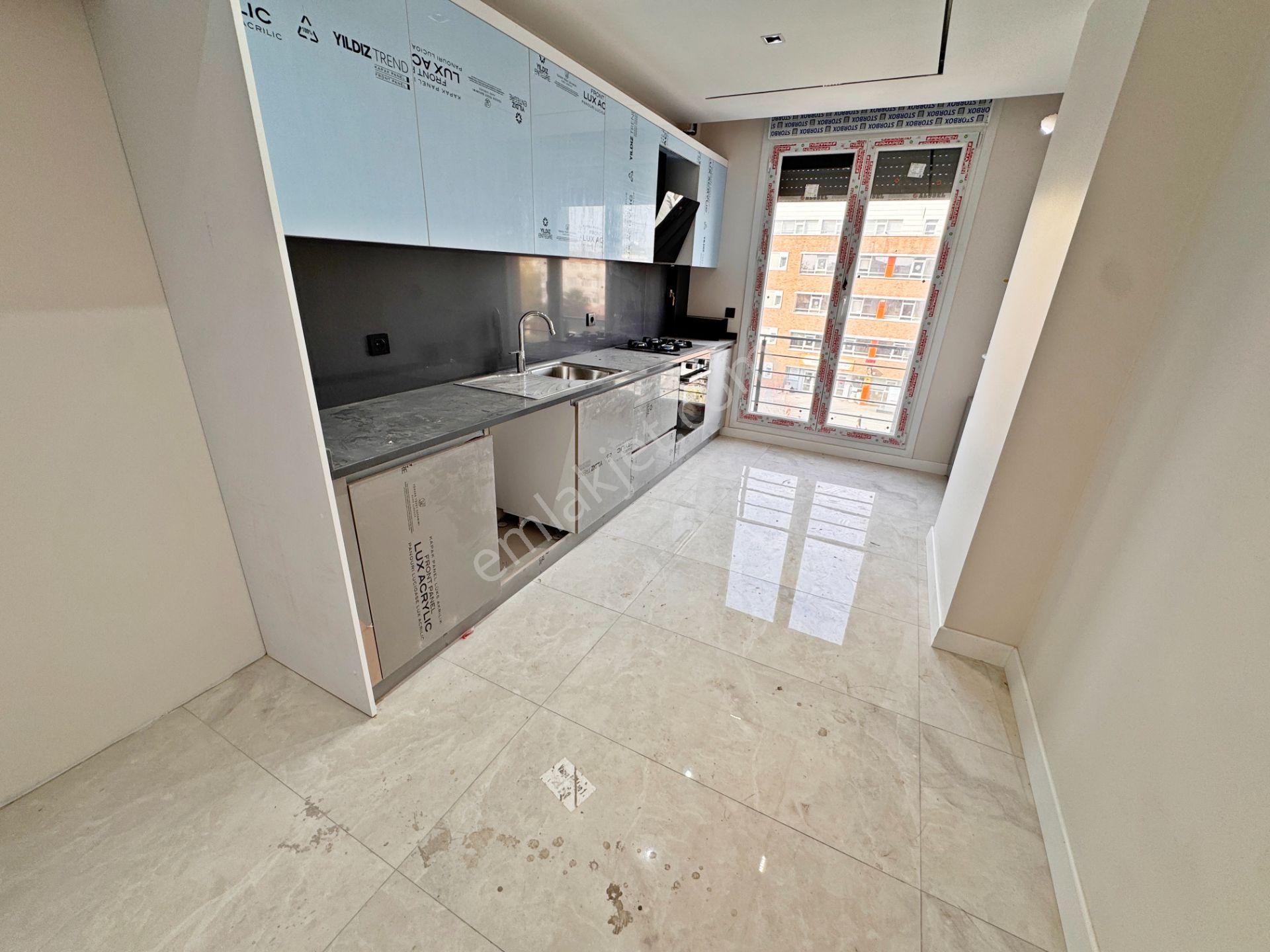 Home Vizyon Bahçelievler Merkez'de Satılık Sıfır Süper Lüx 5+2 Otoparklı Dublex Daireler. - Görsel 4