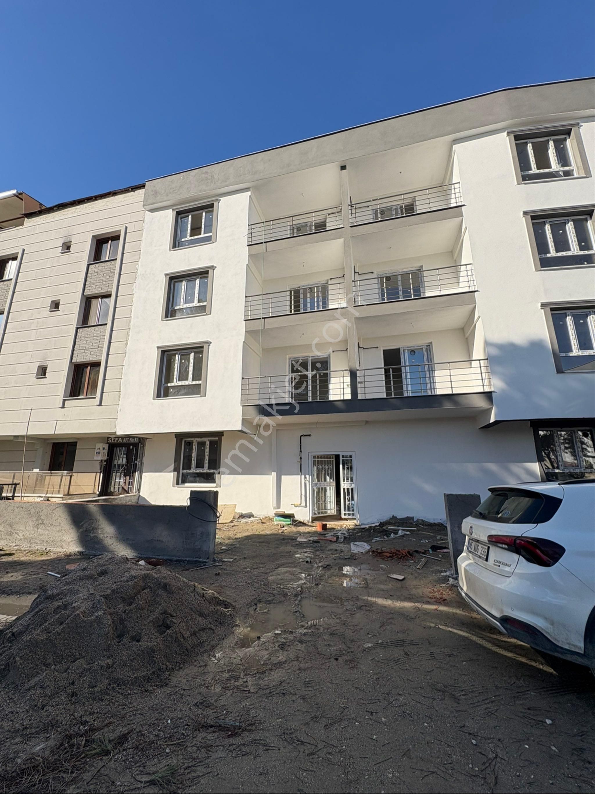 Muradiye Merkezde Sıfır 2+1 Kapalı Mutfak - Görsel 21