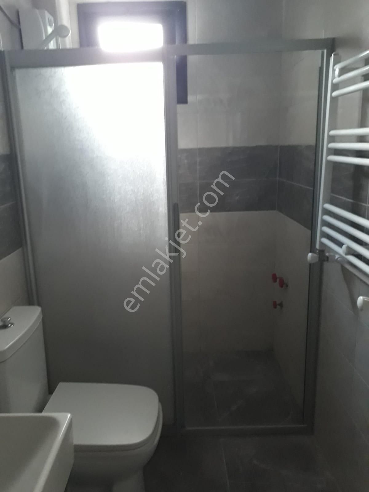 Kuşadası Ege Mahallesi 1+1 Eşyalı • Bahçe Katı • Doğalgazlı Kiralık Daire - Görsel 16