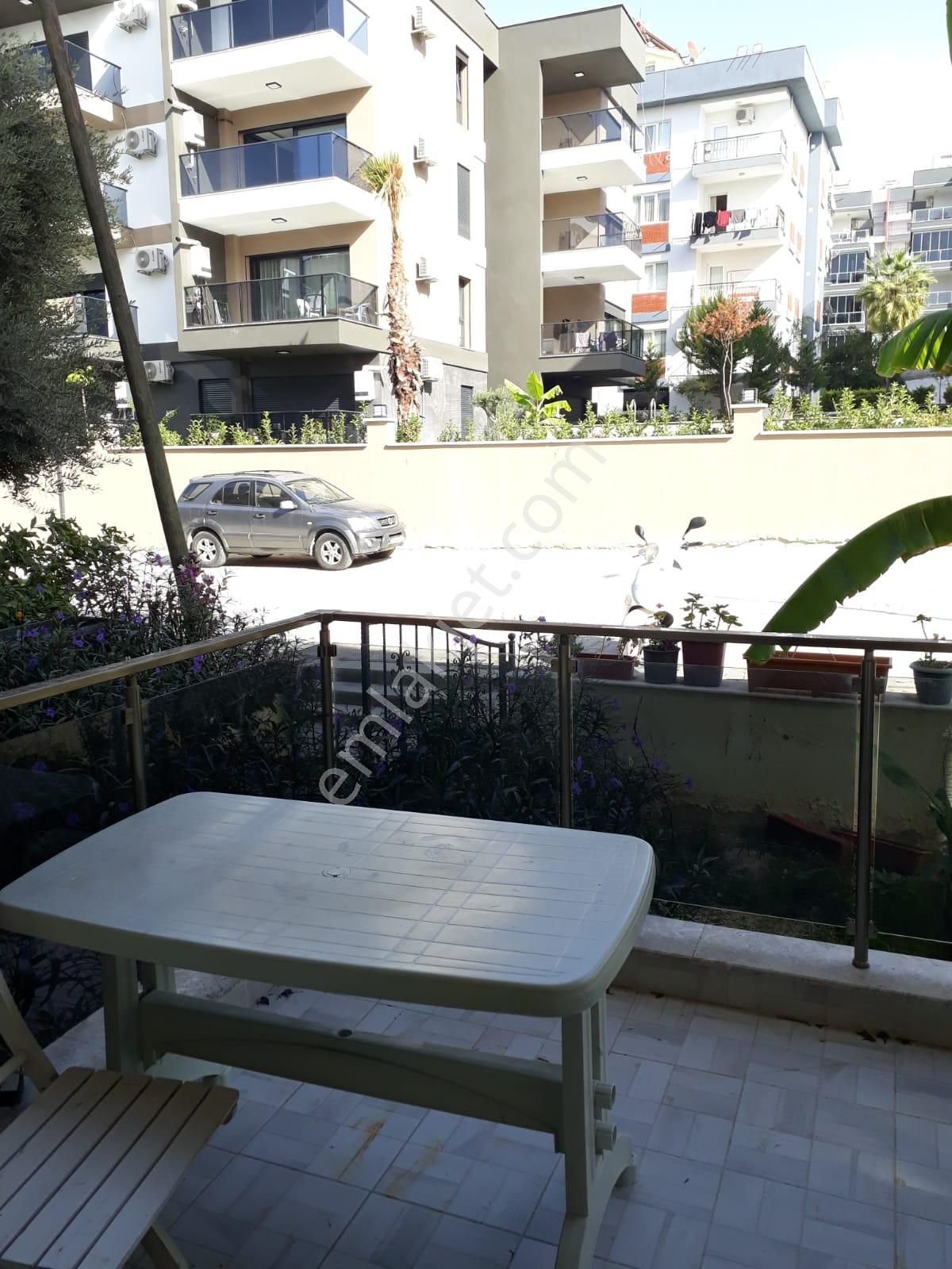 Kuşadası Ege Mahallesi 1+1 Eşyalı • Bahçe Katı • Doğalgazlı Kiralık Daire - Görsel 7
