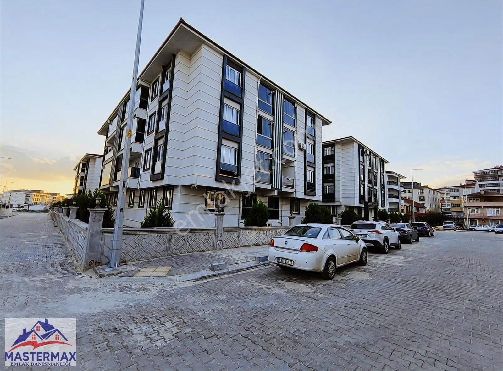 Şeyhsinanda Muhteşem Konumda İskanlı Arakat 135 M2 3+1 Daire - Görsel 8