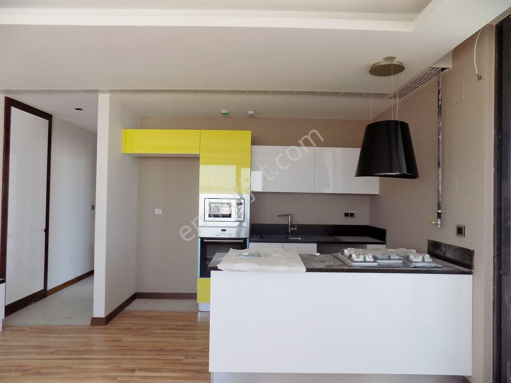 Çukurova Belediye Evleri Şırdancı Cumali Civ.sosyal Aktiviteli Site İçi Hasarsız Kaçmaz Lüks Fırsat