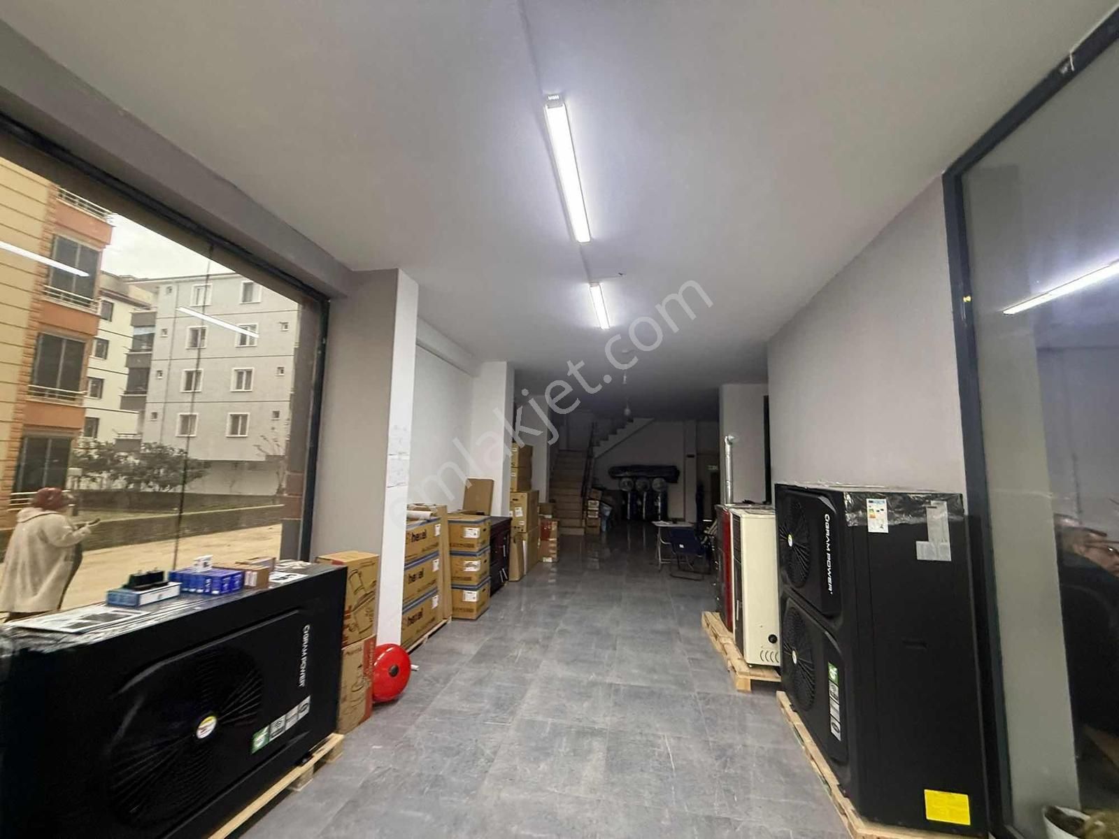 Yağmur Emlaktan Satılık Süper Konum Fırsat Dükkan - Görsel 10