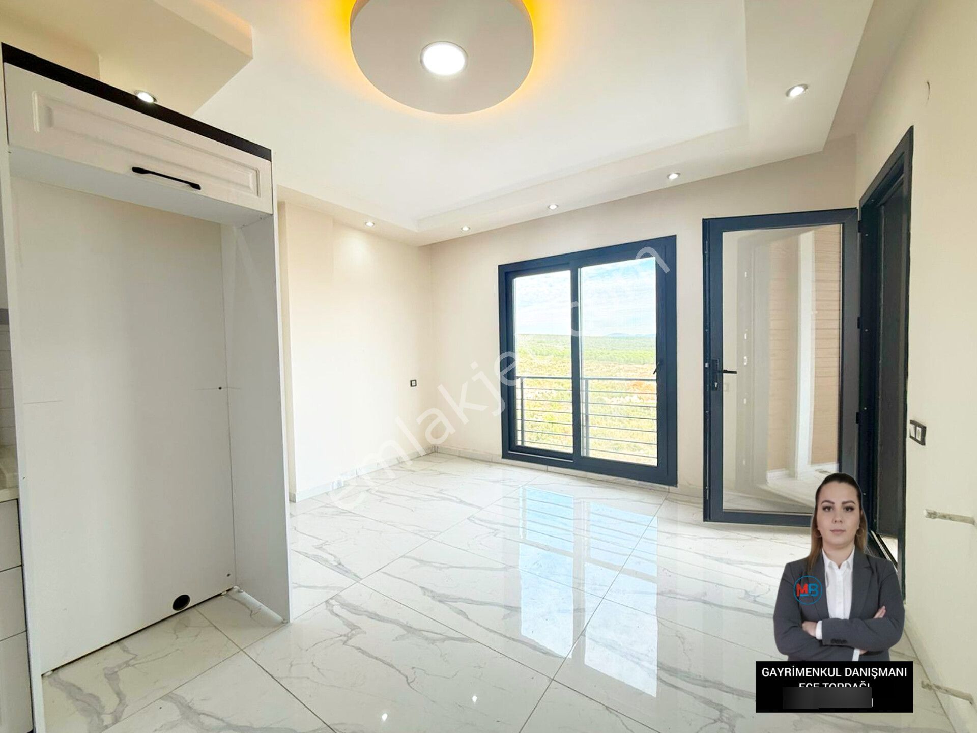 Didim'de Satılık 2+1 Orta Kat Çarşı Merkeze Yakın Daire! - Görsel 7