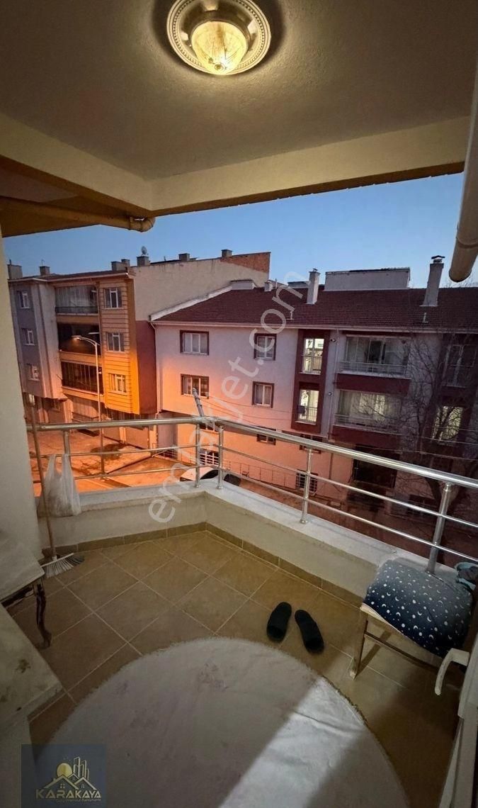 Karakaya Emlak Ofisinden Zafer Mahallesinde Harika Kaçmaz Konumda Yapılı Daire - Görsel 6