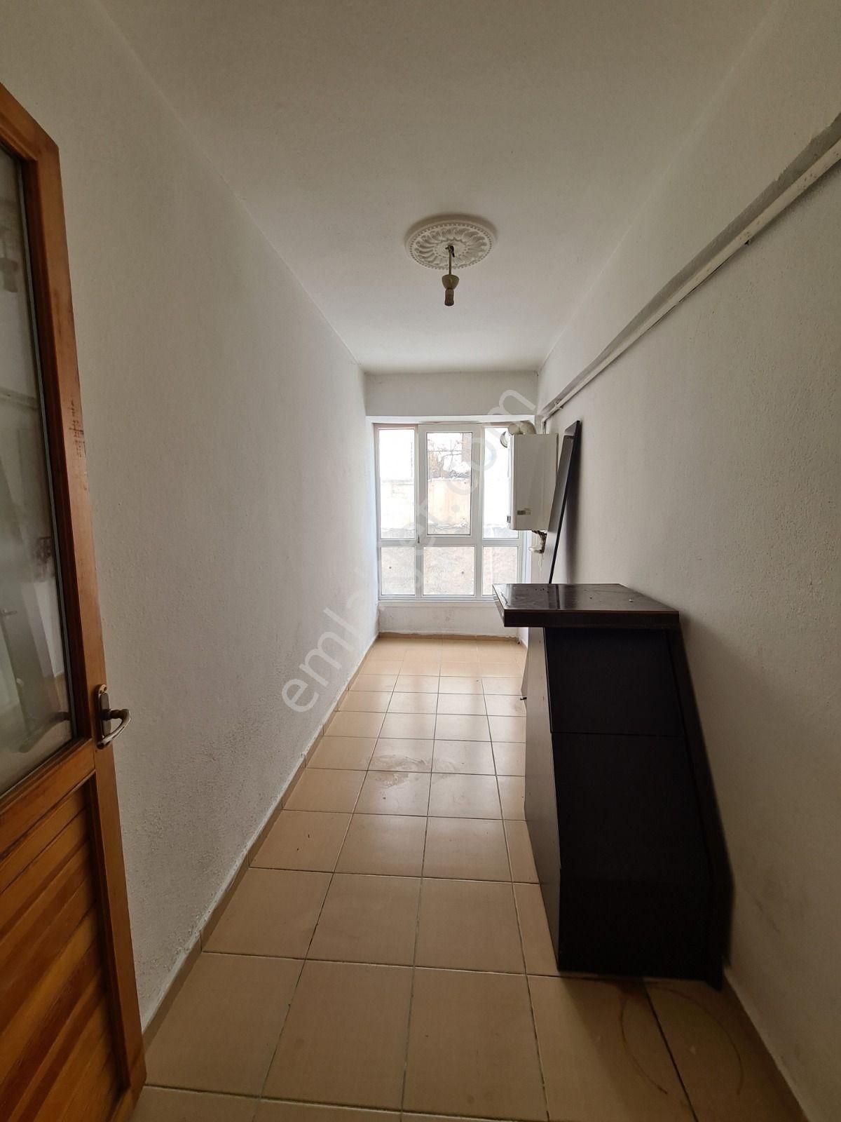 Sancaktepe Sarıkamış Cd. Üzeri Asansörlü Geniş Kiralık 3+1 Daire - Görsel 4