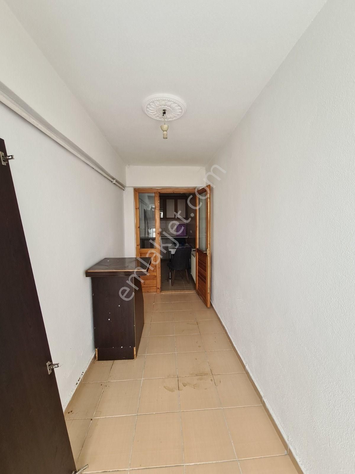 Sancaktepe Sarıkamış Cd. Üzeri Asansörlü Geniş Kiralık 3+1 Daire - Görsel 8