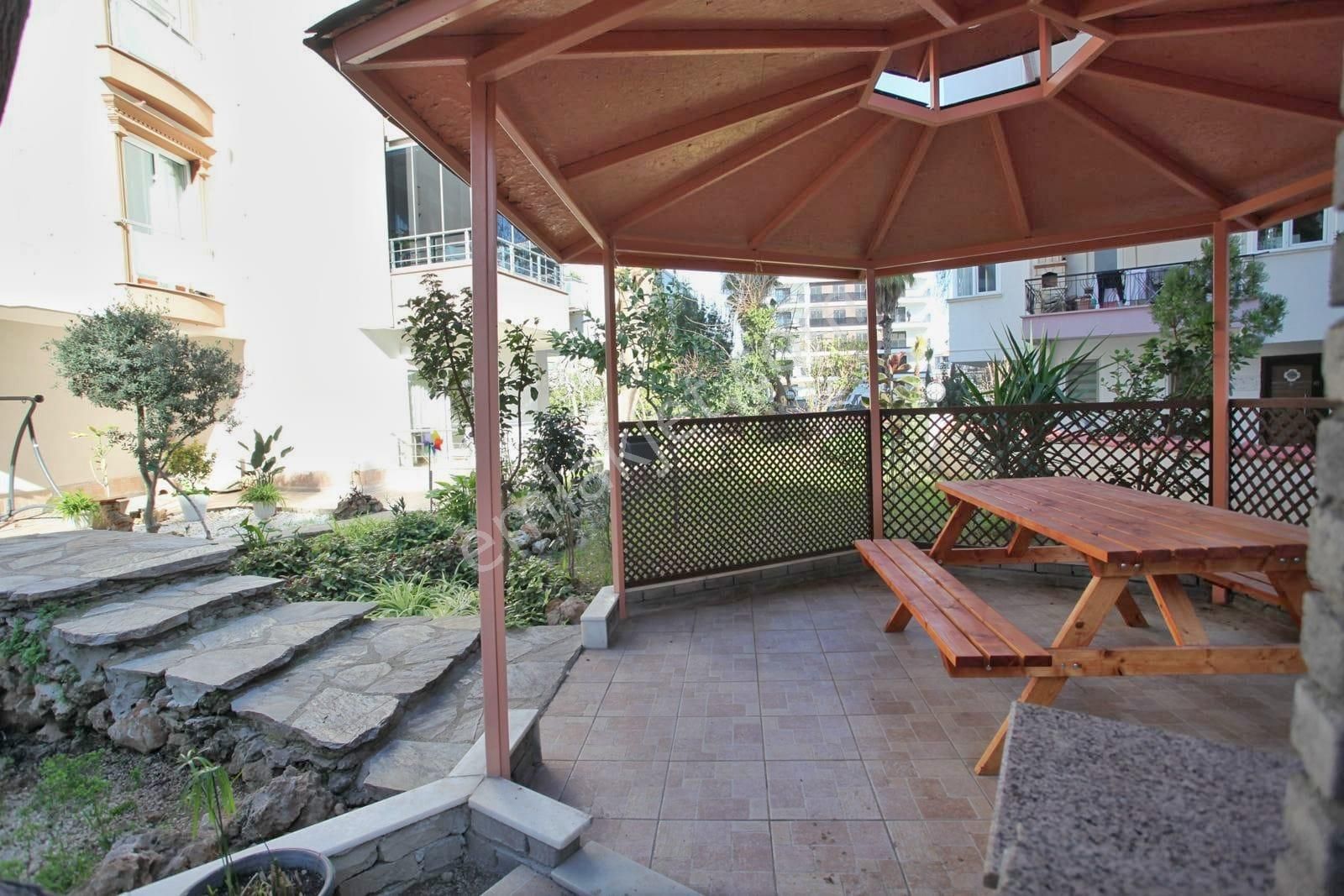 Önder Sağlam Güzeloba Mobilyalı Kiralık 1+1 Bahçe Kat Ayrı Mutfak - Görsel 35